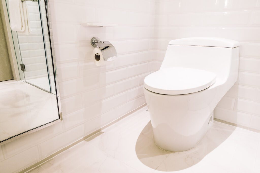 Stare WC, umywalka – co zrobić ze zużytą ceramiką sanitarną?