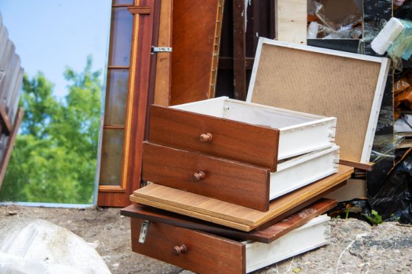 wywóz odpadów wielkogabarytowych